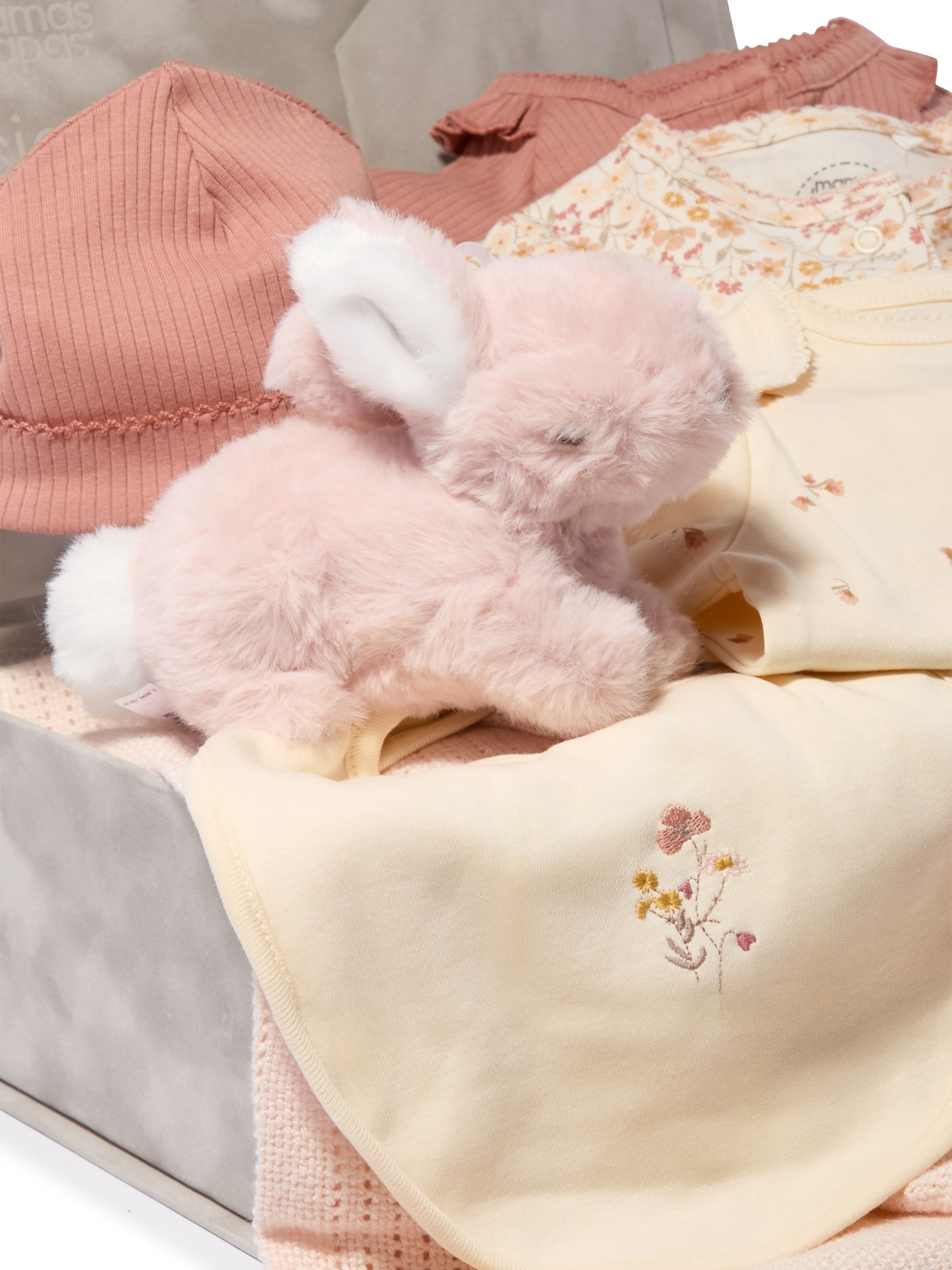 5-Piece Floral Set Baby Gift Set with Pink Blanket & Bunny image number 2